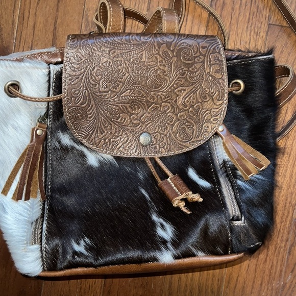 Myra Cowhide Leather and Hair Patterned Women's Backpack - Picture 3 of 8